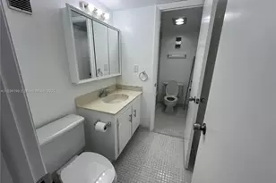 1300 St Charles Pl, Pembroke Pines, FL 33026 - Photo 10