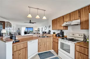 2215 Cypress Island Dr, Pompano Beach, FL 33069 - Photo 8