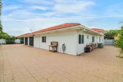 15263 SW 162nd St, Miami, FL 33187 - Photo 52