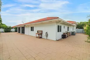 15263 SW 162nd St, Miami, FL 33187 - Photo 52