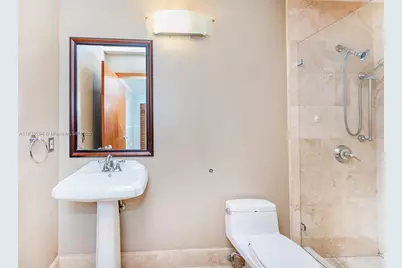 4725 NW 103rd Ct, Doral, FL 33178 - Photo 22