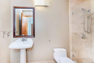 4725 NW 103rd Ct, Doral, FL 33178 - Photo 22