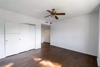 10140 W Bay Harbor Dr #201A, Bay Harbor Islands, FL 33154 - Photo 8