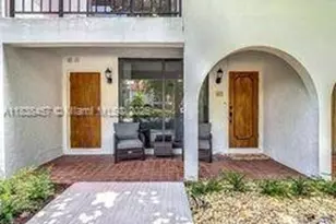 350 Grapetree Dr, Key Biscayne, FL 33149 - Photo 1