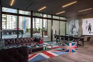 1080 Brickell Ave, Miami, FL 33131 - Photo 32