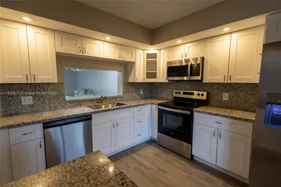 [Address not provided], Pembroke Pines, FL 33027 - Photo 10