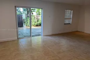 8040 SW 18th Pl, Davie, FL 33324 - Photo 6