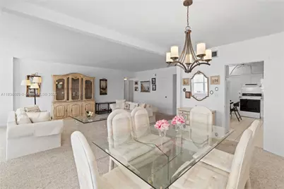 5001 Collins Ave #4G, Miami Beach, FL 33140 - Photo 12