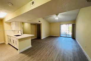 10670 SW 156th Pl, Miami, FL 33196 - Photo 8