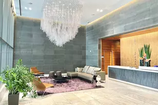 88 SW 7th St, Miami, FL 33130 - Photo 14