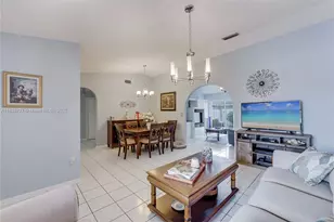1060 NW 128th Ct, Miami, FL 33182 - Photo 6