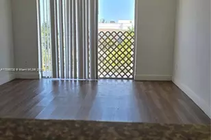 498 NW 165th St Rd, Miami, FL 33169 - Photo 2