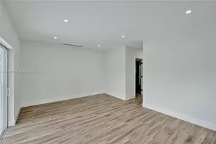 1840 NE 199th St, Miami, FL 33179 - Photo 34