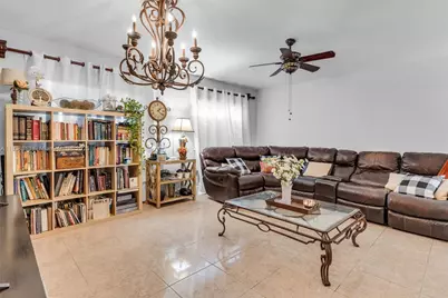 25237 SW 133rd Pl, Homestead, FL 33032 - Photo 14