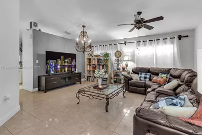 25237 SW 133rd Pl, Homestead, FL 33032 - Photo 12