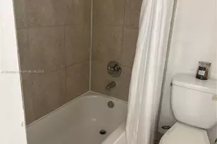 15481 SW 81st Cir Ln, Miami, FL 33193 - Photo 12