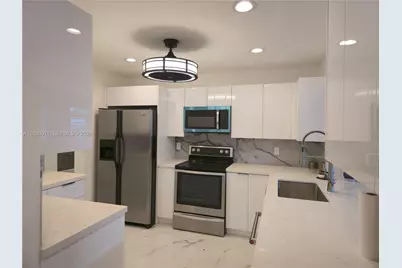 1141 SW 8th Ter, Fort Lauderdale, FL 33315 - Photo 12