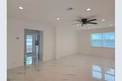 1141 SW 8th Ter, Fort Lauderdale, FL 33315 - Photo 2