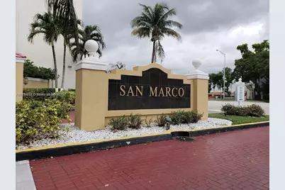 8840 Fontainebleau Blvd #402, Miami, FL 33172 - Photo 12