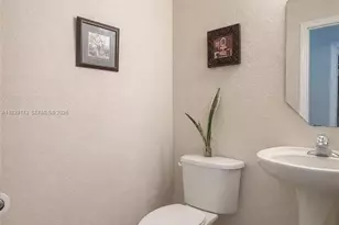 232 SE 32nd Terrace, Homestead, FL 33033 - Photo 4