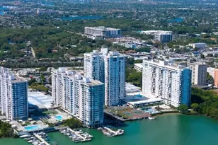 2750 NE 183rd St, Aventura, FL 33160 - Photo 36
