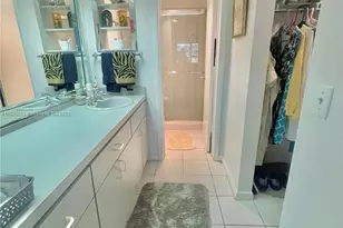 2309 S Cypress Bend Dr, Pompano Beach, FL 33069 - Photo 30