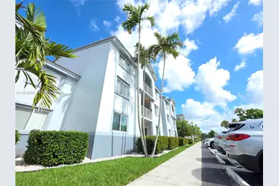 2620 S University Dr #111, Davie, FL 33328 - Photo 2