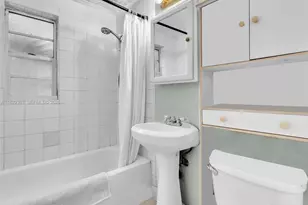3210 E Elizabeth St, Miami, FL 33133 - Photo 46