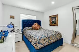 323 NW 136th Pl, Miami, FL 33182 - Photo 24