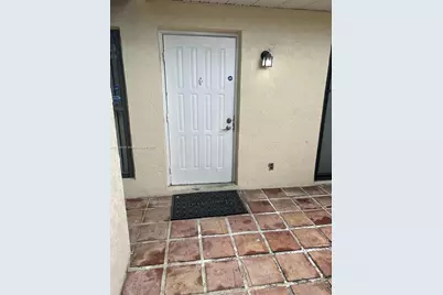 [Address not provided], West Palm Beach, FL 33401 - Photo 2