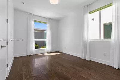 10431 NW 68th Ter, Doral, FL 33178 - Photo 46