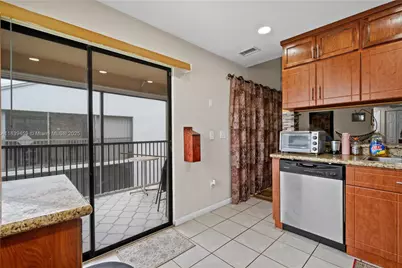 889 Hamilton Dr #889L, Homestead, FL 33034 - Photo 14