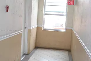 5755 W 20th Ave, Hialeah, FL 33012 - Photo 16