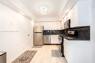 3140 S Ocean Dr, Hallandale Beach, FL 33009 - Photo 20