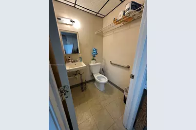 9720 SW 24th St, Miami, FL 33165 - Photo 8
