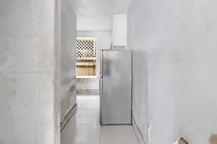 2928 SW 4th St, Miami, FL 33135 - Photo 28