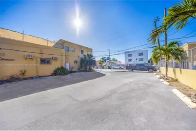 1544 W Flagler St, Miami, FL 33135 - Photo 16