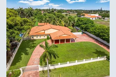 400 NW 128th Ave, Miami, FL 33182 - Photo 4