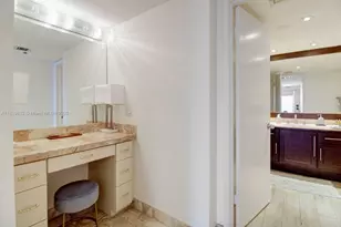 1717 N Bayshore Dr, Miami, FL 33132 - Photo 20