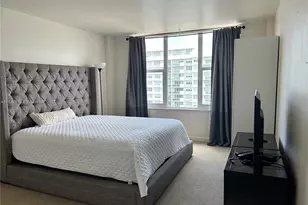 5600 Collins Ave, Miami Beach, FL 33140 - Photo 26