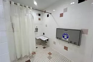 5600 Collins Ave, Miami Beach, FL 33140 - Photo 80