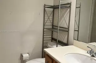 5600 Collins Ave, Miami Beach, FL 33140 - Photo 36