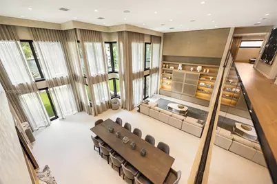 110 Holiday Dr, Hallandale Beach, FL 33009 - Photo 6