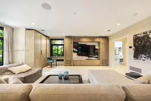 110 Holiday Dr, Hallandale Beach, FL 33009 - Photo 20
