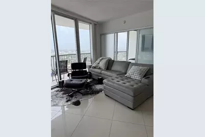1750 N Bayshore Dr #5114, Miami, FL 33132 - Photo 2
