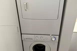 1750 N Bayshore Dr, Miami, FL 33132 - Photo 18