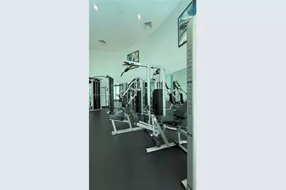 6000 Collins Ave #323, Miami Beach, FL 33140 - Photo 24