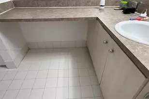 11133 SW 8th St, Pembroke Pines, FL 33025 - Photo 24