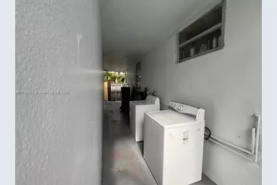 7230 NW 3rd St, Miami, FL 33126 - Photo 2