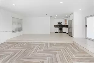 1110 S 14th Ave, Hollywood, FL 33020 - Photo 12